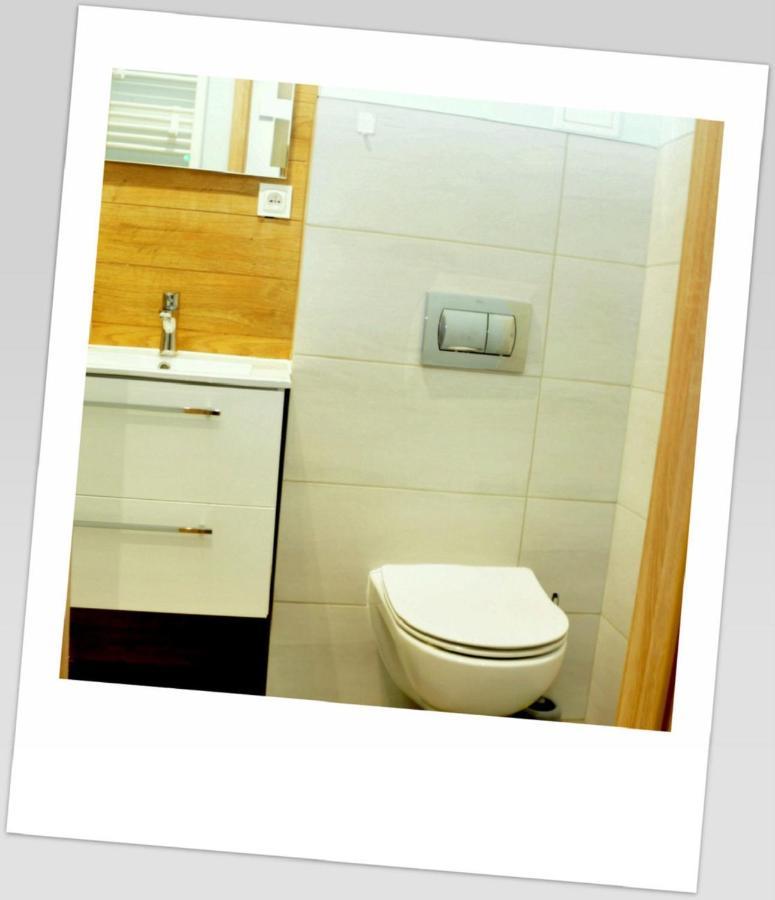 W Alei Fontann. Apartment *